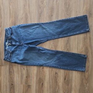 L.L. Bean Women's Straight Leg Favorite Fit Blue Jeans